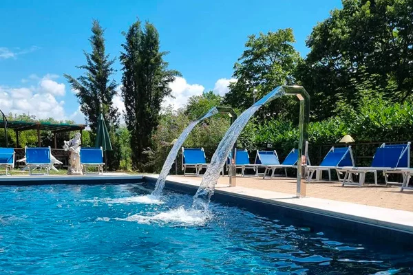 piscina esterna